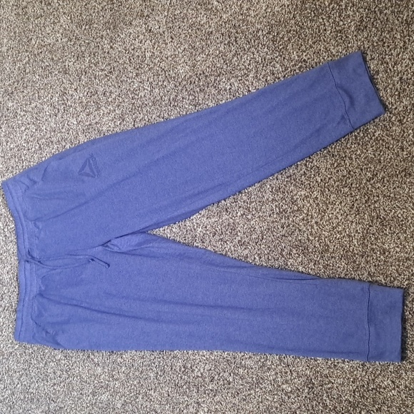 Reebok 2 Piece Tracksuit hoodie (medium) and Track Pants (large) Women's - Picture 9 of 14